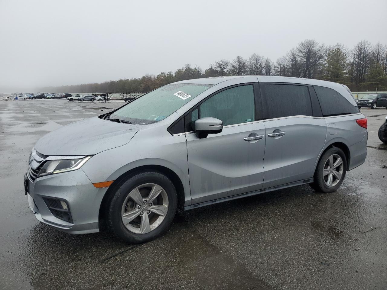 2019 Honda Odyssey VIN 5FNRL6H78KB114884