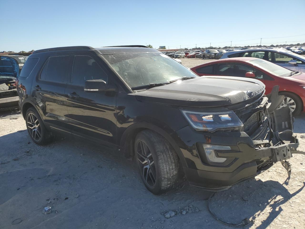 2017 Ford Explorer VIN 1FM5K8GT8HGD21779 Copart auction photo, front end damage thumbnail 4