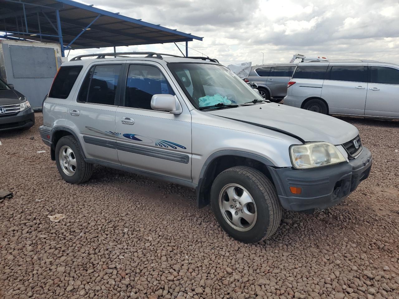 1998 Honda CR-V VIN JHLRD1745WC094753 Copart auction photo, front end damage thumbnail 4