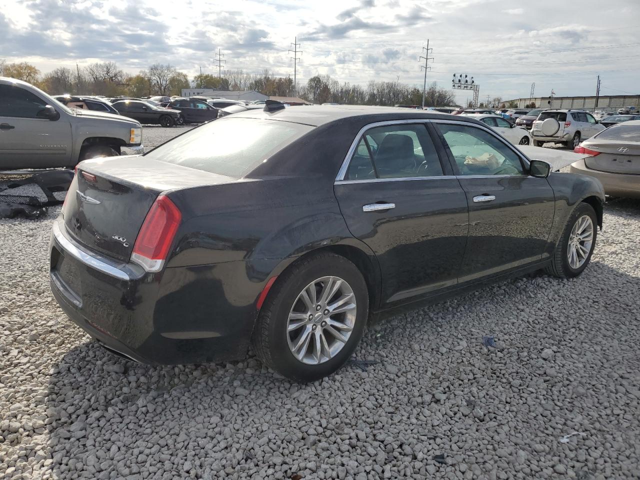2017 Chrysler 300 VIN 2C3CCAEG3HH564432 Copart auction photo, front end damage thumbnail 3