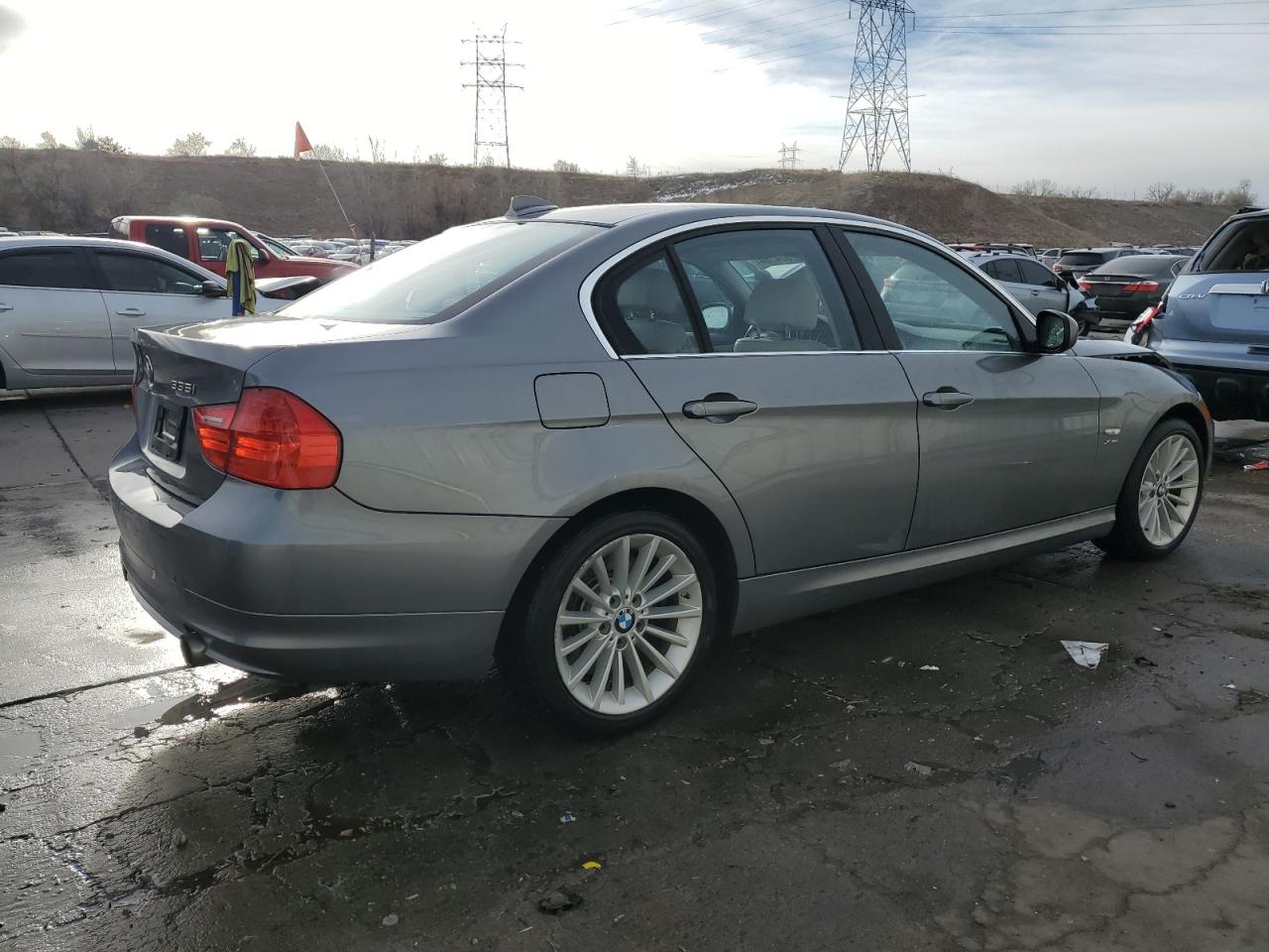 2011 BMW 3er VIN WBAPL5C57BA919434 Copart auction photo, front end damage thumbnail 3