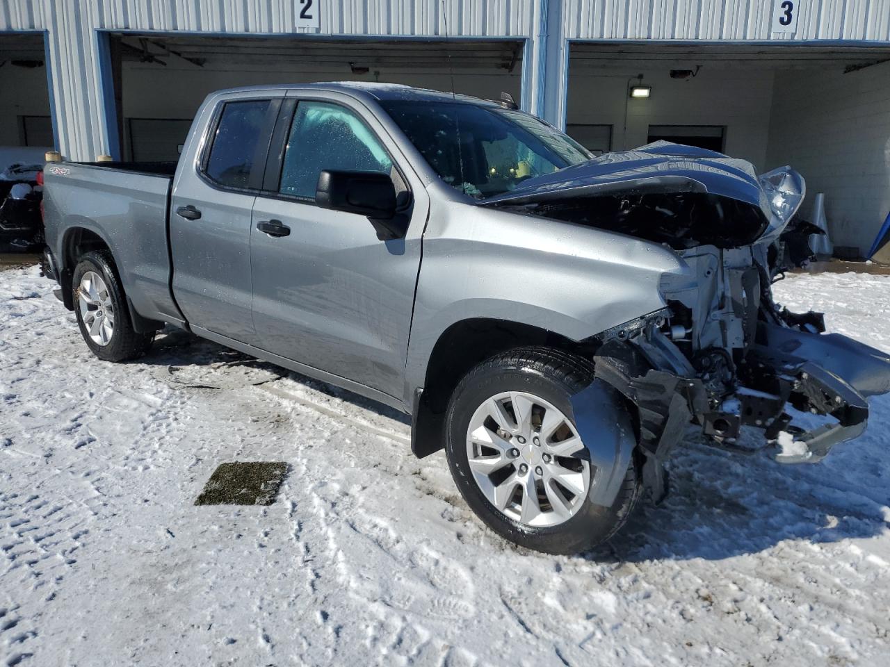 2021 Chevrolet Silverado VIN 1GCRYBEH4MZ182183 Copart auction photo, front end / side damage thumbnail 4