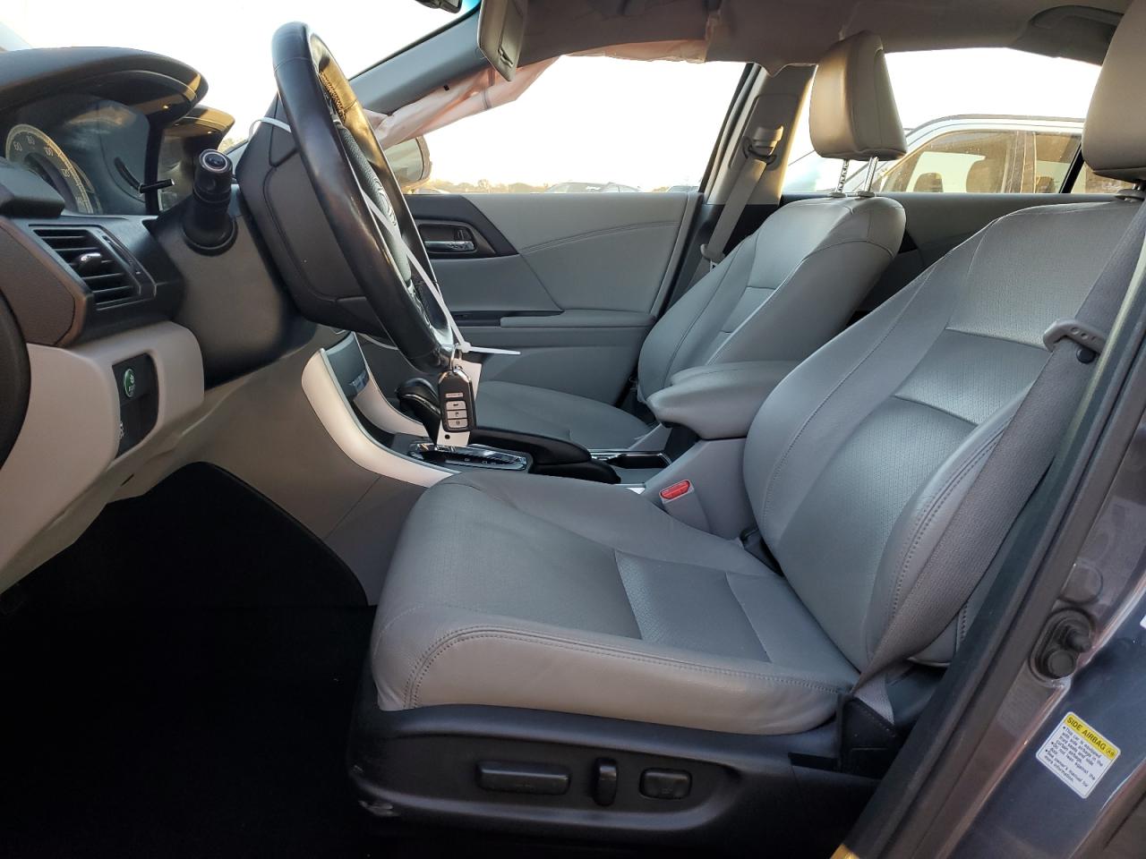 2013 Honda Accord VIN 1HGCR2F80DA100306 Copart auction photo, front end / side damage thumbnail 7