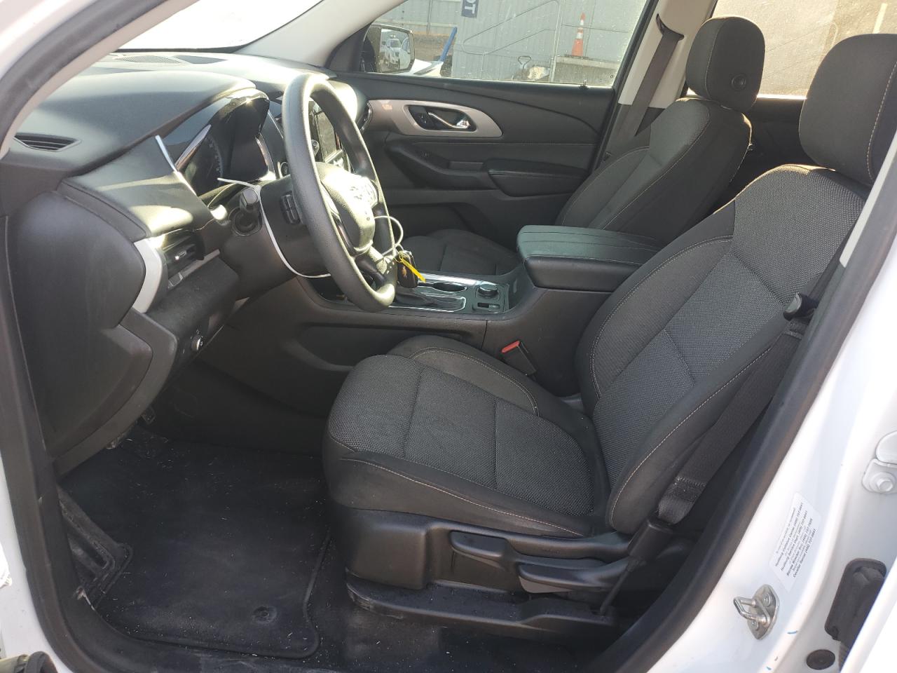2020 Chevrolet Traverse VIN 1GNERFKW2LJ320281 Copart auction photo, front end / minor dent/scratches damage thumbnail 7