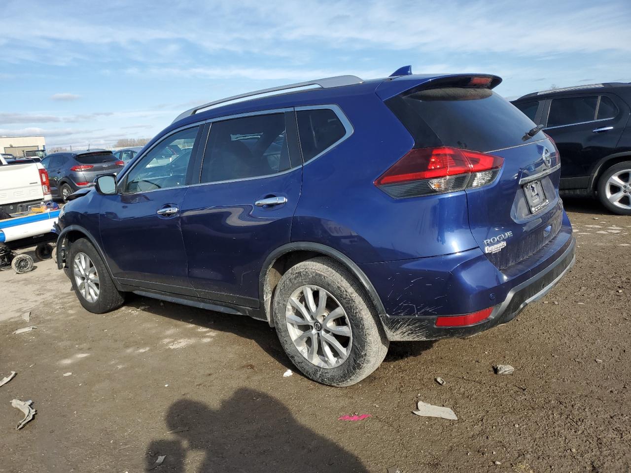 2020 Nissan Rogue VIN JN8AT2MT3LW002763 Copart auction photo, front end / mechanical damage thumbnail 2