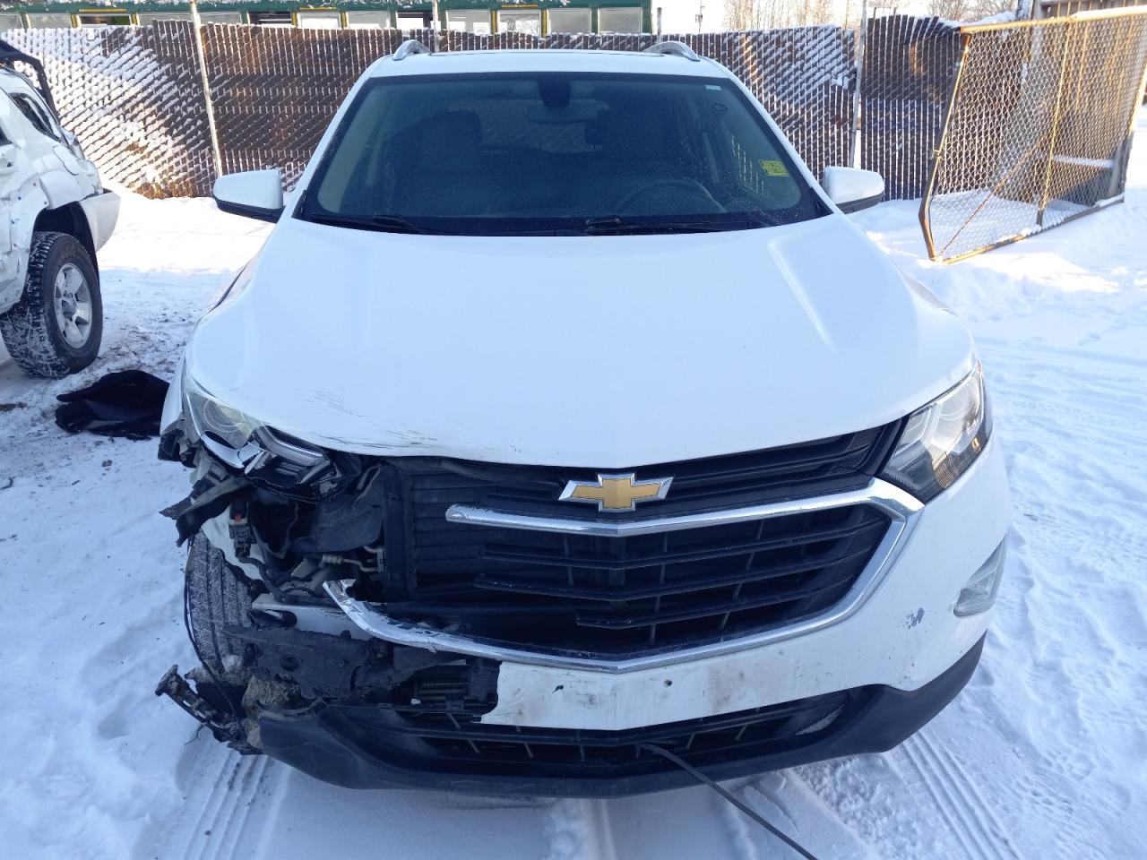 2018 Chevrolet Equinox VIN 2GNAXTEX9J6307948 Copart auction photo, front end damage thumbnail 5