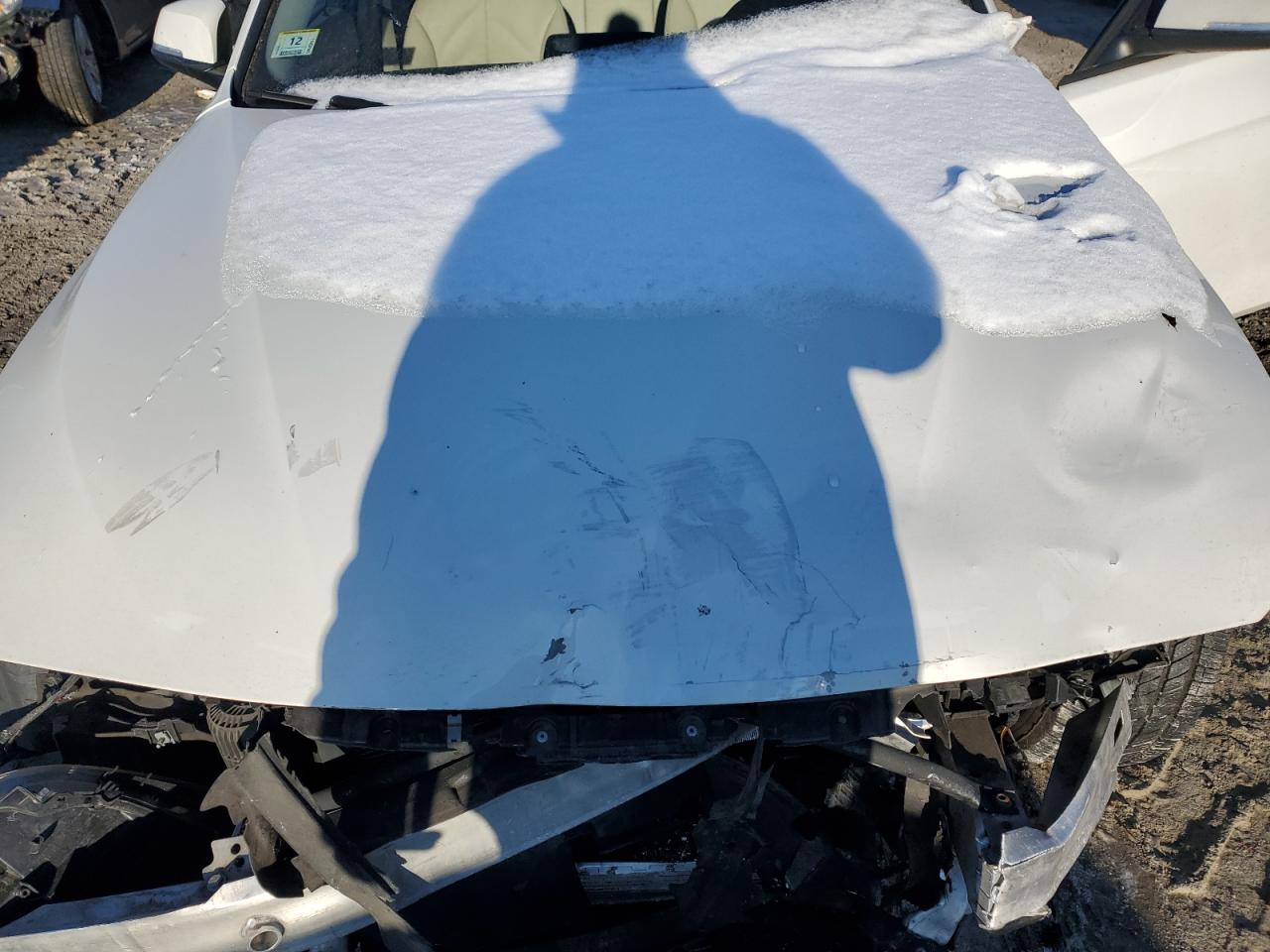 2013 BMW 3er VIN WBA3C3C54DF982645 Copart auction photo, front end damage thumbnail 11