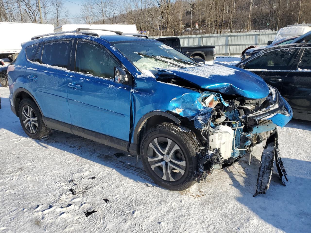 2016 Toyota RAV 4 VIN JTMZFREV2GJ074121 Copart auction photo, front end / rear end damage thumbnail 4