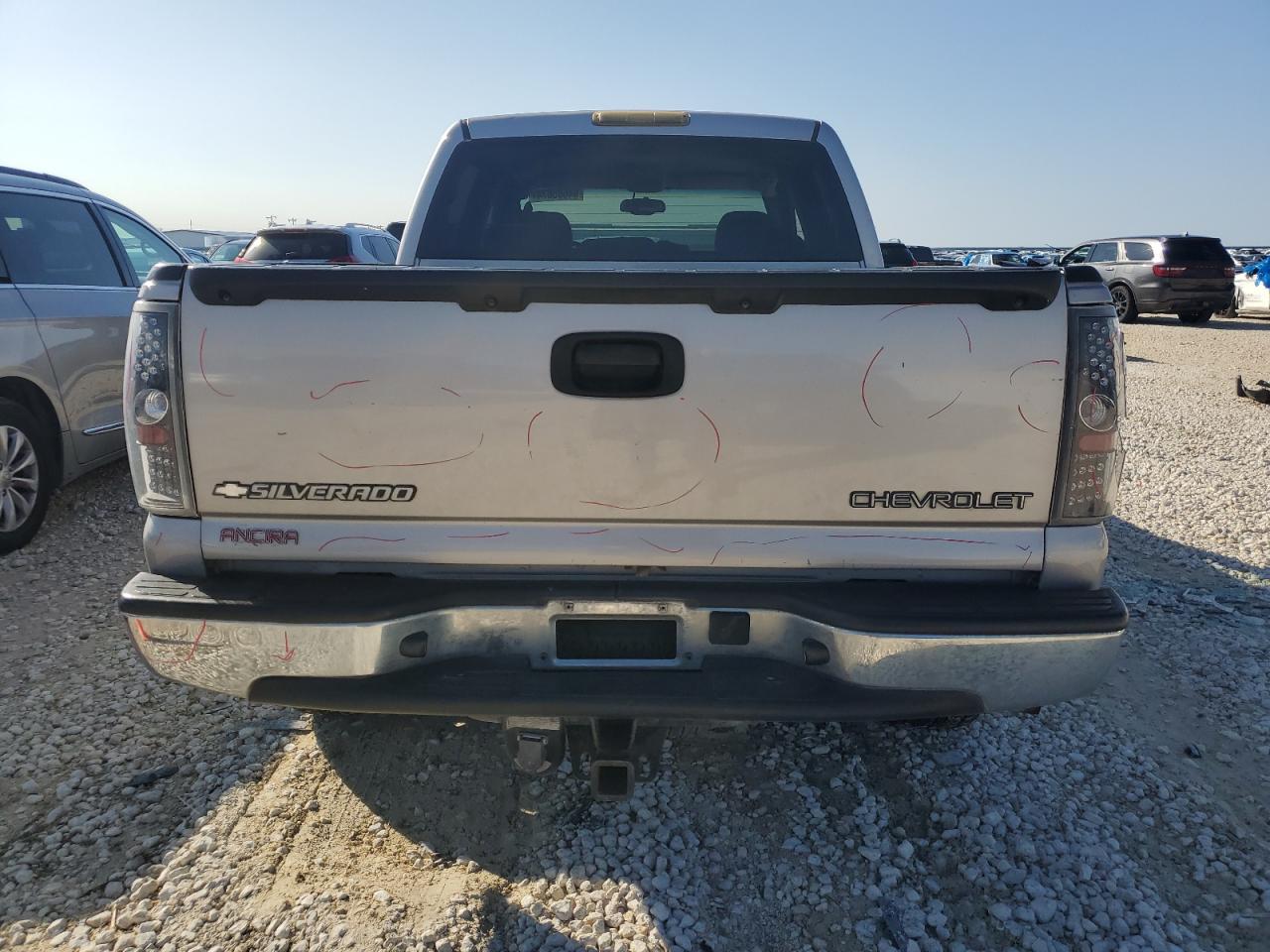 2004 Chevrolet Silverado VIN 2GCEK13T541430662 Copart auction photo, all over damage thumbnail 6