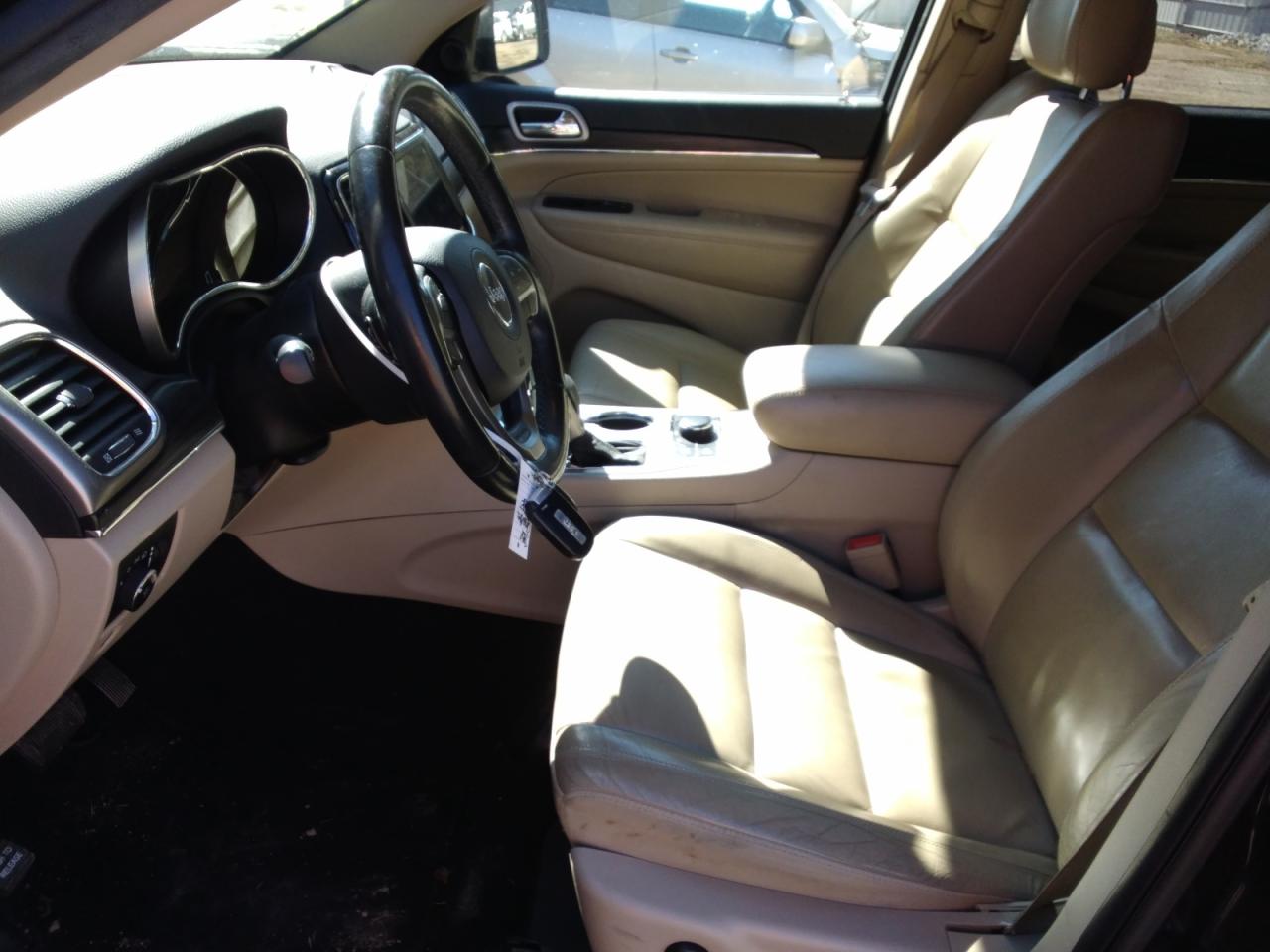 2019 Jeep Grand Cherokee VIN 1C4RJFBG7KC788827 Copart auction photo, undercarriage / front end damage thumbnail 7