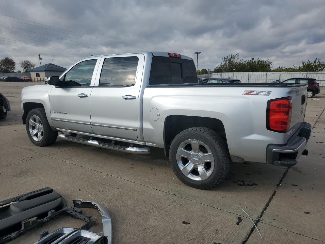 2014 Chevrolet Silverado VIN 3GCUKSEC9EG261298 Copart auction photo, all over damage thumbnail 2