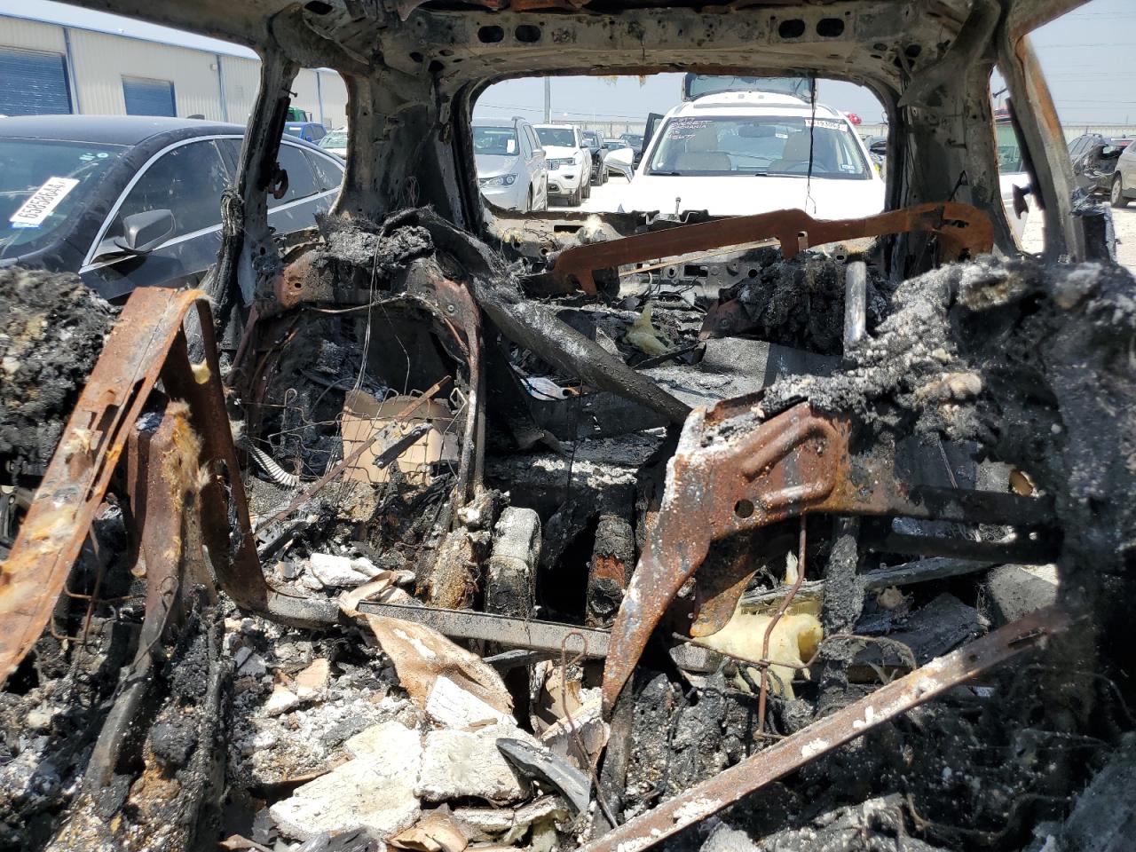 2020 BMW X7 VIN 5UXCW2C03L9C49557 Copart auction photo, burn damage thumbnail 10