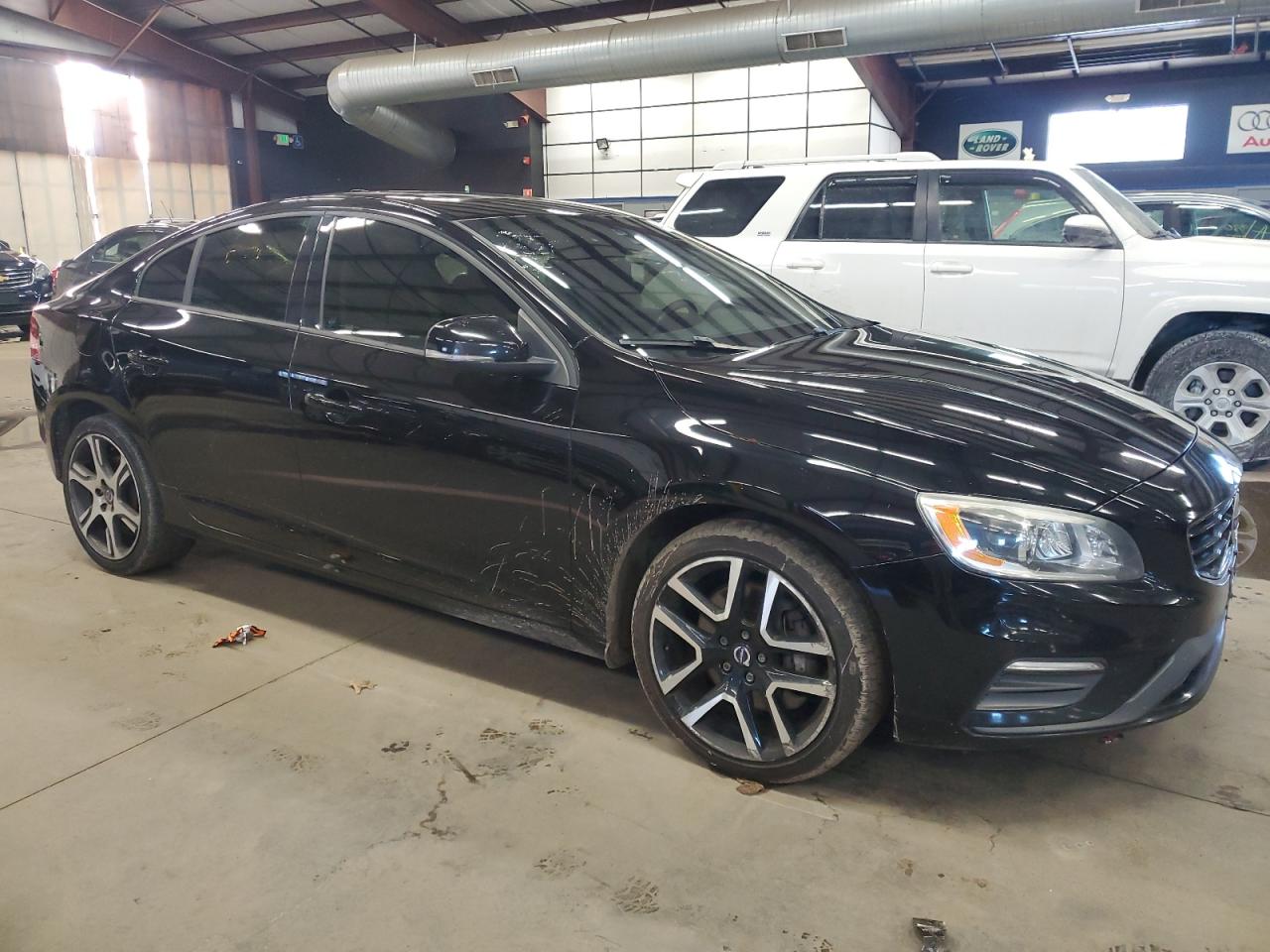 2017 Volvo S60 VIN YV140MTL0H2427784 Copart auction photo, minor dent/scratches damage thumbnail 4