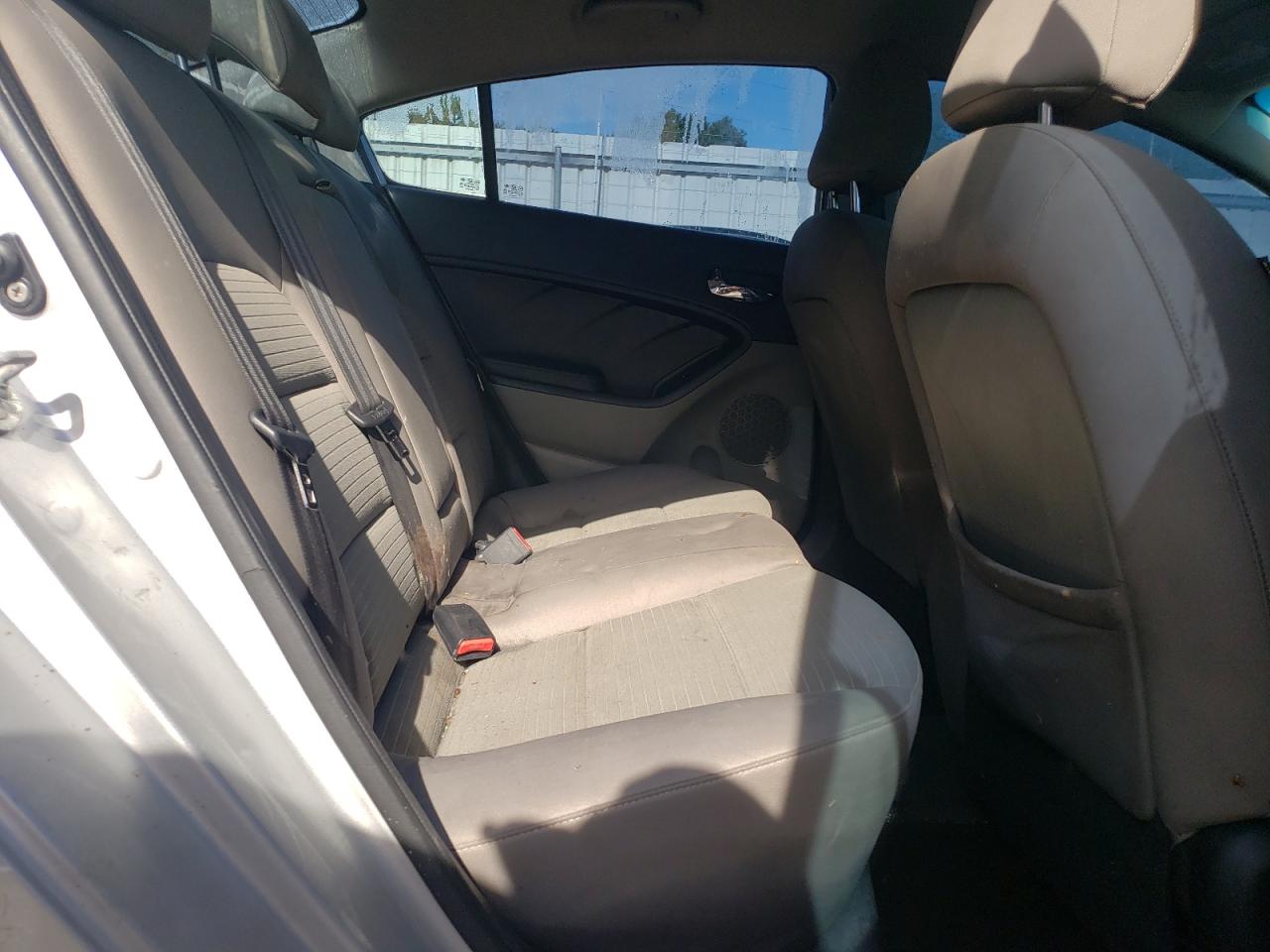 2015 KIA Forte VIN KNAFX4A60F5375654 Copart auction photo, water/flood / rear end damage thumbnail 10
