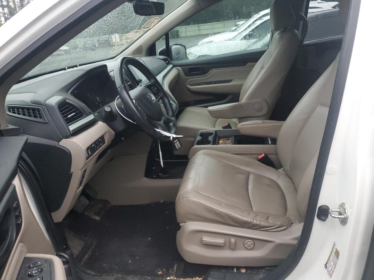 2018 Honda Odyssey VIN 5FNRL6H83JB000976 Copart auction photo, all over / minor dent/scratches damage thumbnail 7