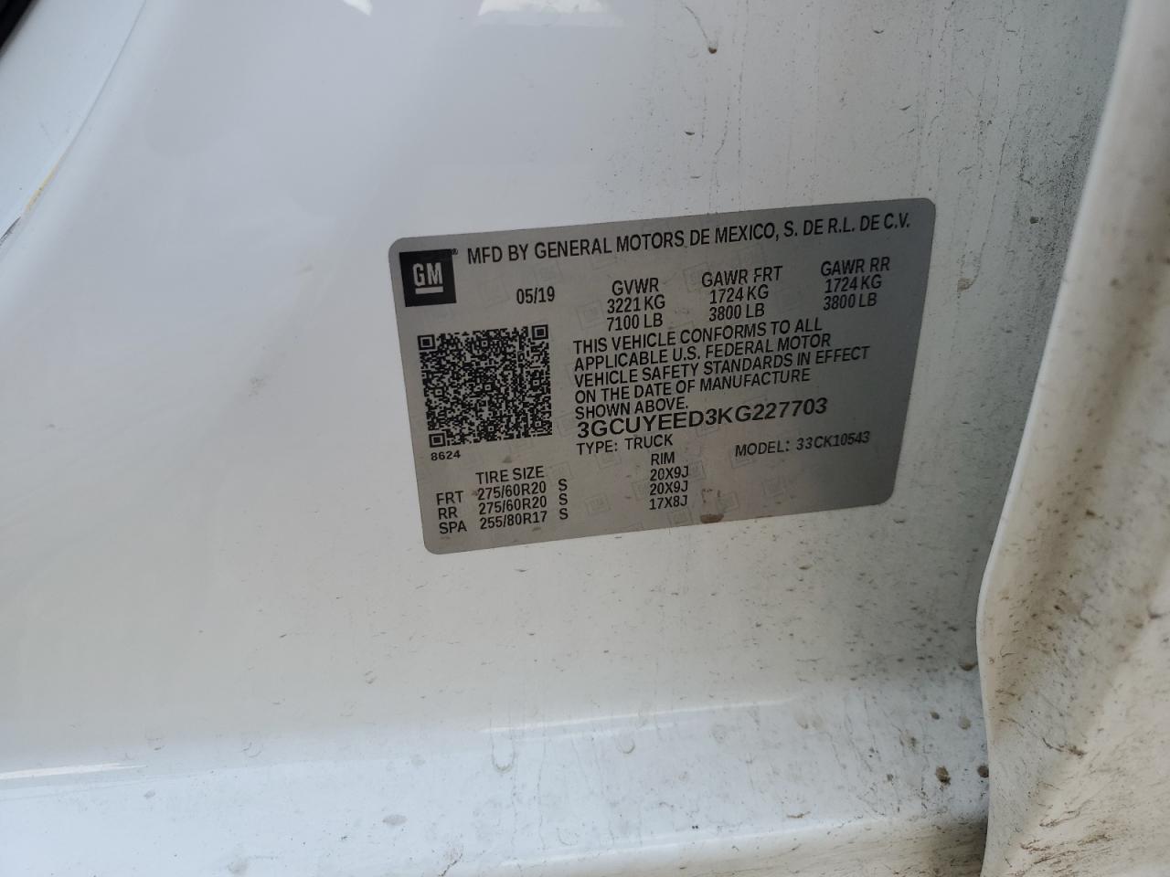 2019 Chevrolet Silverado VIN 3GCUYEED3KG227703 Copart auction photo, front end / side damage thumbnail 14