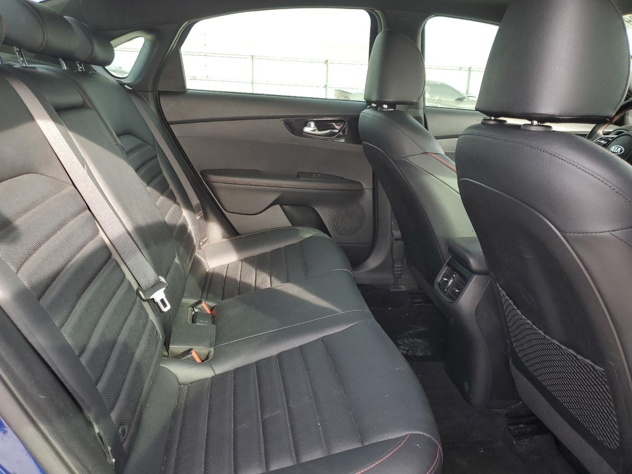 2020 KIA Forte VIN 3KPF44AC2LE175442 Copart auction photo, all over damage thumbnail 11