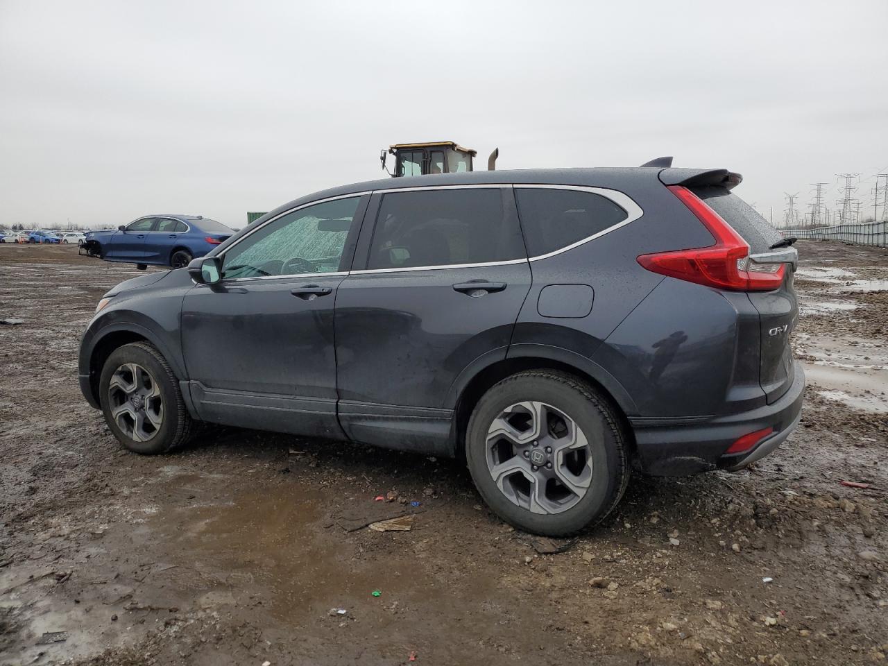 2018 Honda CR-V VIN 7FARW2H88JE019219 Copart auction photo, side / front end damage thumbnail 2
