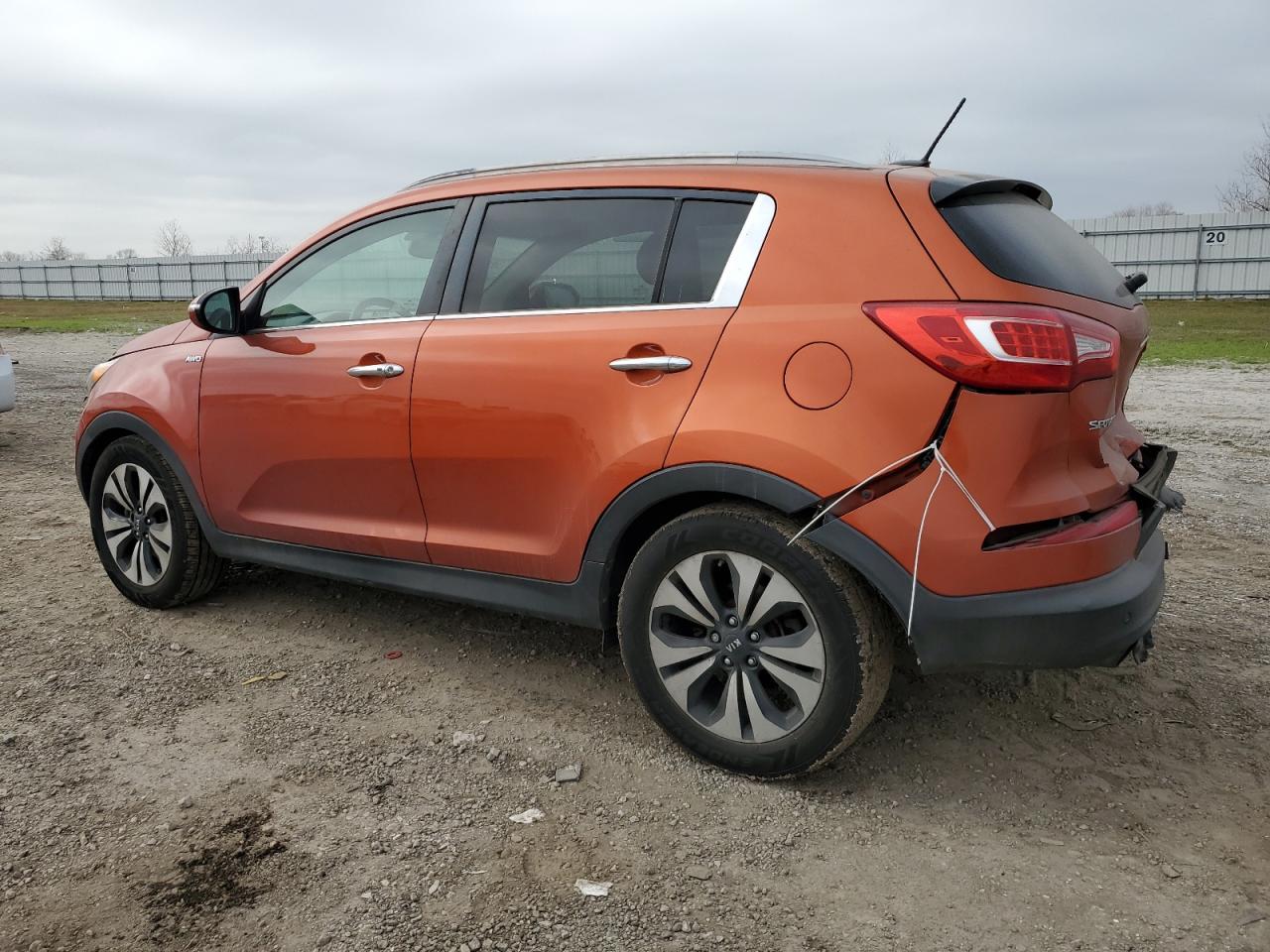 2011 KIA Sportage VIN KNDPCCA64B7113115 Copart auction photo, rear end / side damage thumbnail 2