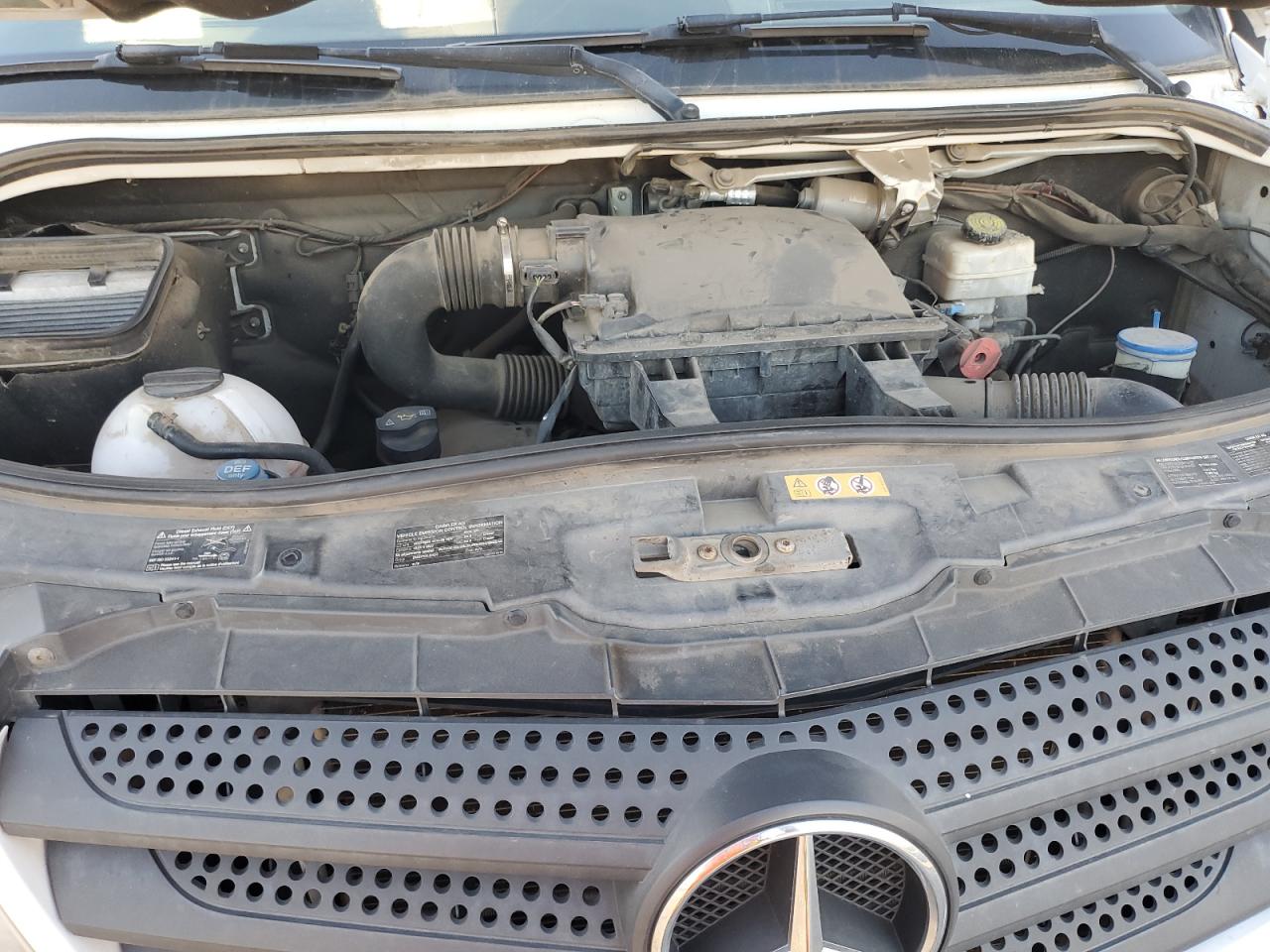 2014 Mercedes-Benz Sprinter VIN WD3PE7CC9E5884202 Copart auction photo, minor dent/scratches damage thumbnail 12
