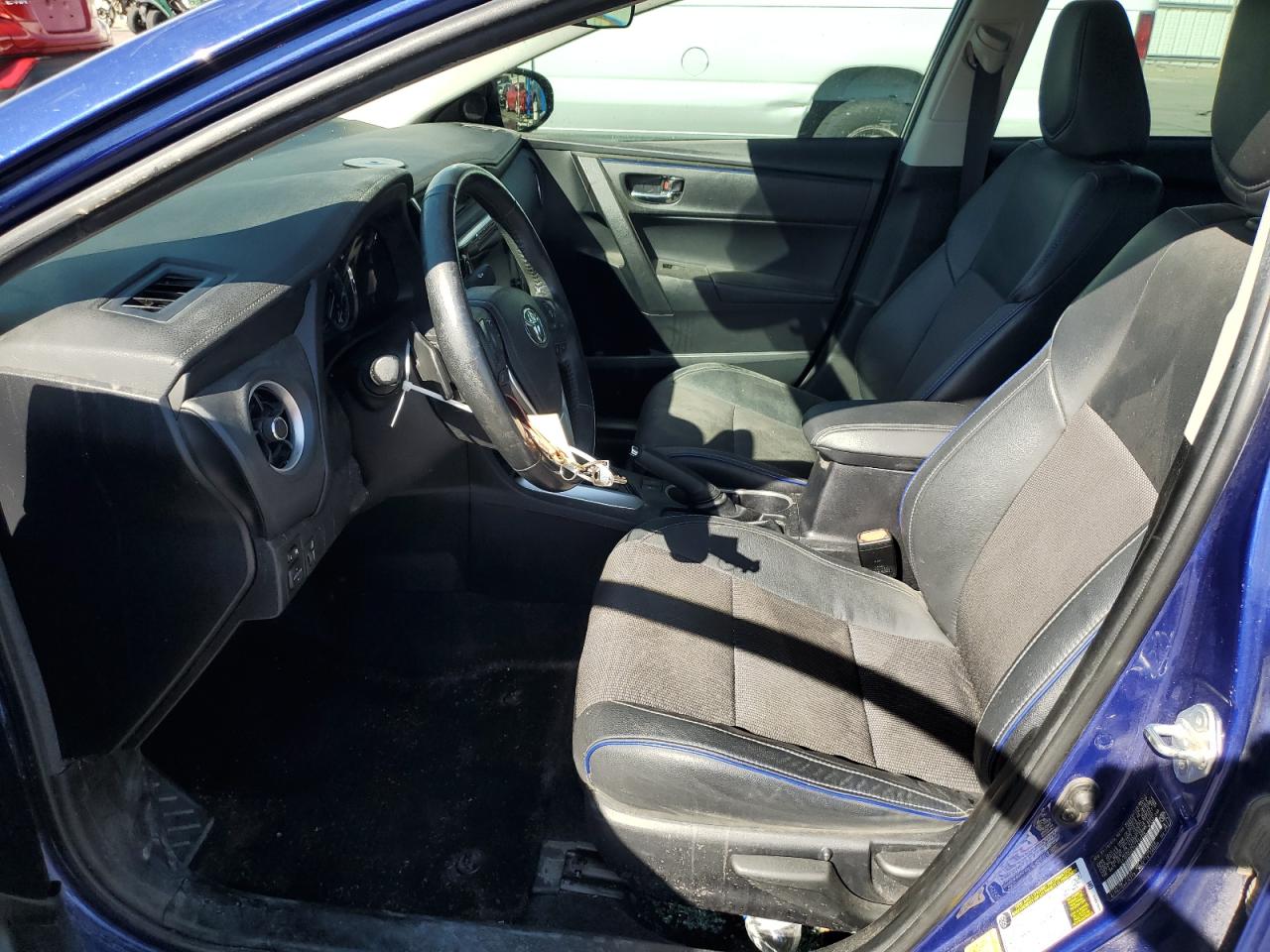 2019 Toyota Corolla VIN 2T1BURHE2KC210304 Copart auction photo, vandalism / side damage thumbnail 7