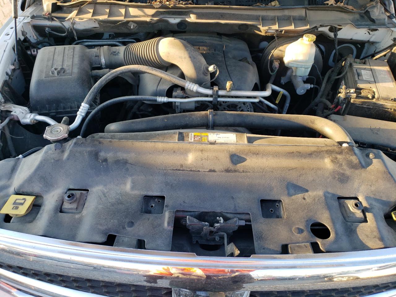 2014 RAM 1500 VIN 1C6RR7GT5ES322996 Copart auction photo, burn damage thumbnail 11