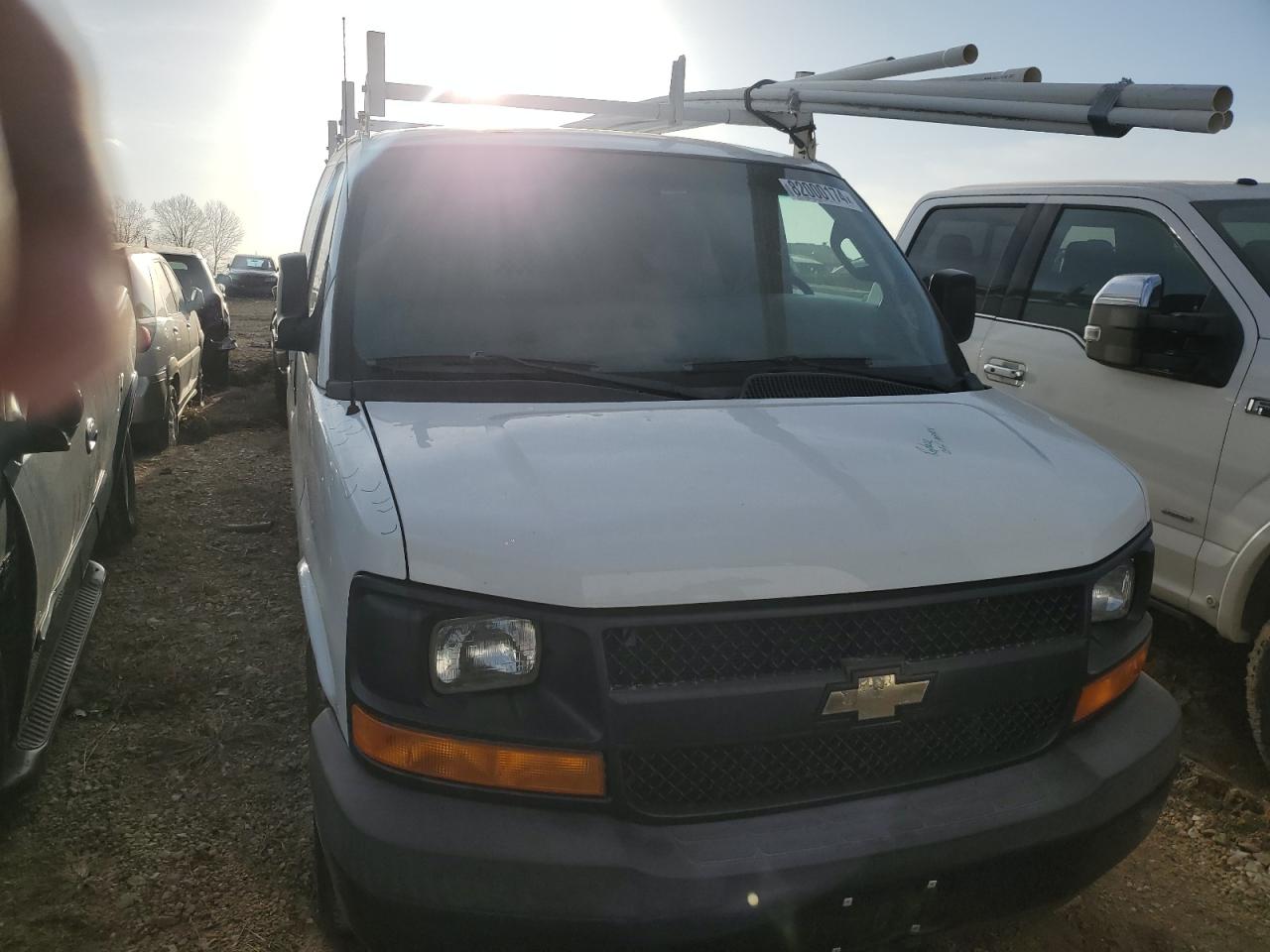 2017 Chevrolet Express VIN 1GCWGAFF8H1189722 Copart auction photo, hail damage thumbnail 5