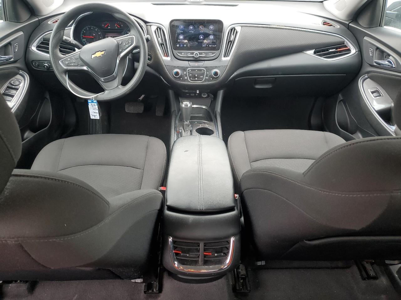 2019 Chevrolet Malibu VIN 1G1ZD5ST3KF139872 Copart auction photo, front end damage thumbnail 8