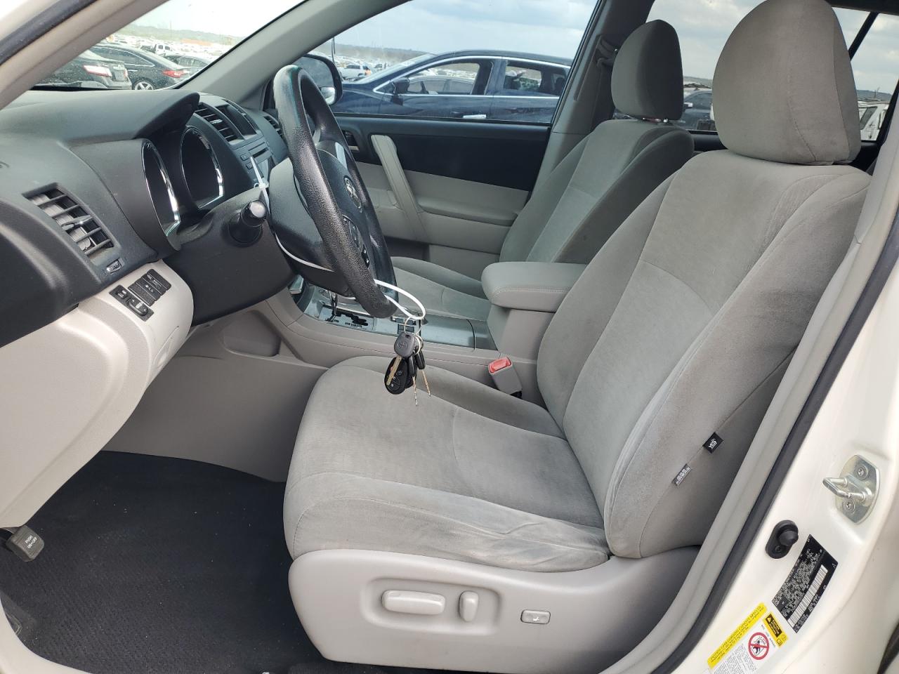 2012 Toyota Highlander VIN 5TDZK3EH5CS053814 Copart auction photo, hail damage thumbnail 7