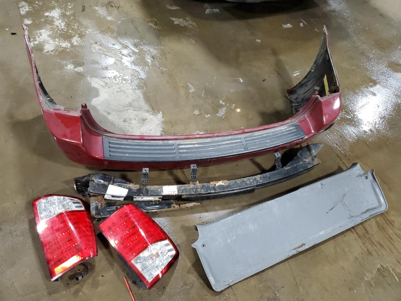 2010 KIA Sedona VIN KNDMG4C38A6356883 Copart auction photo, rear end damage thumbnail 13