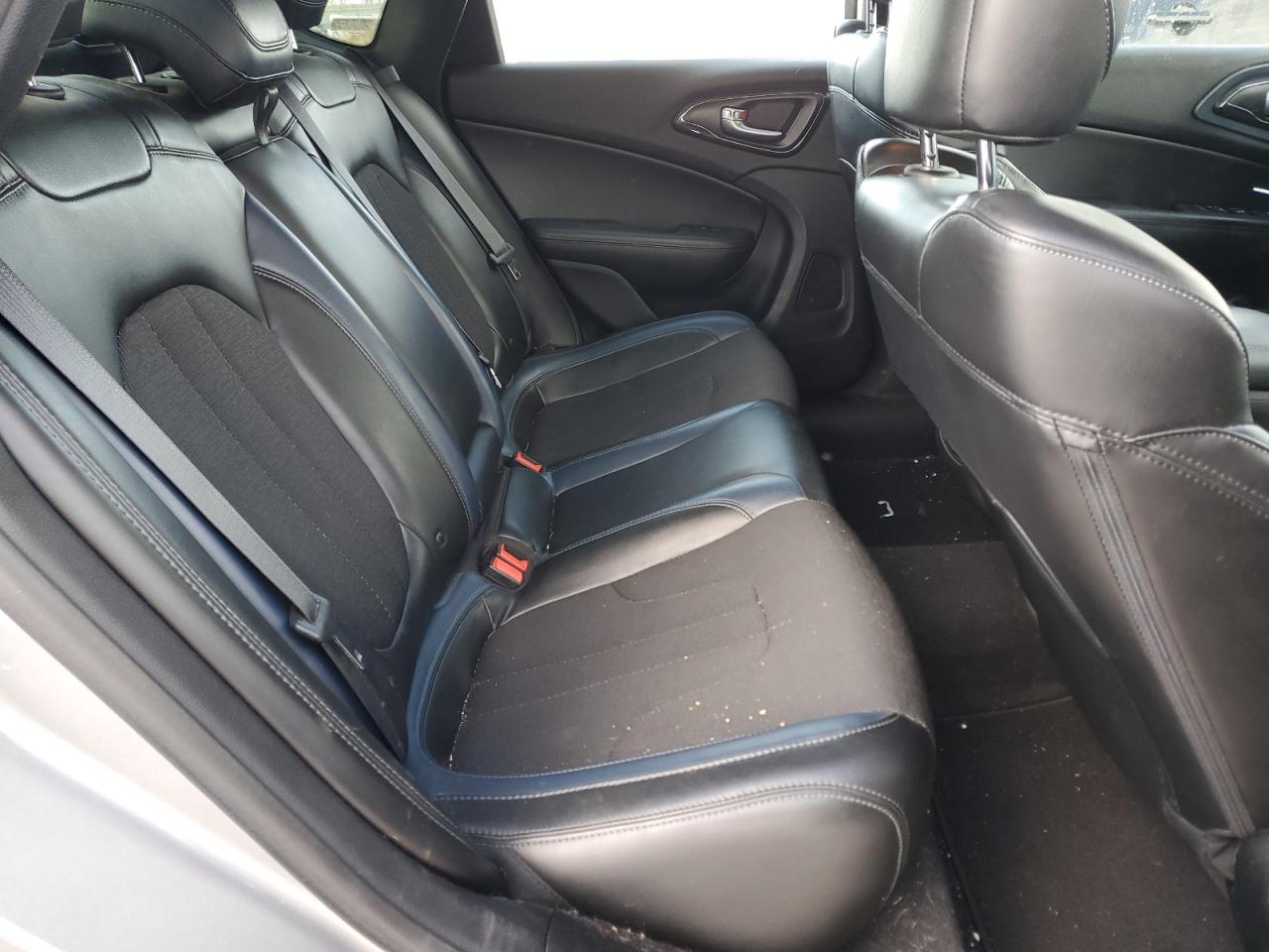 2016 Chrysler 200 VIN 1C3CCCBG2GN174539 Copart auction photo, front end damage thumbnail 10