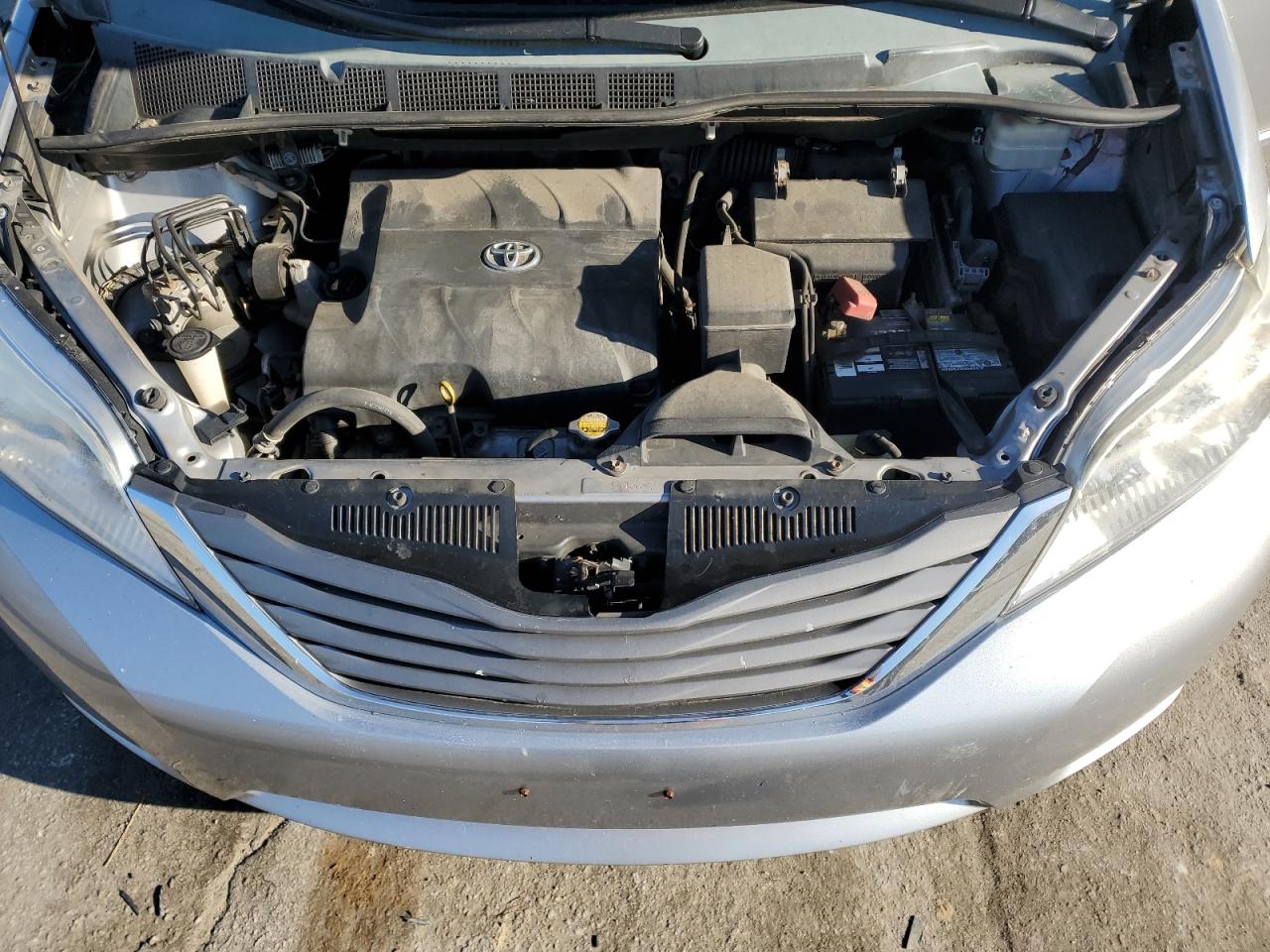 2012 Toyota Sienna VIN 5TDYK3DC6CS278177 Copart auction photo, rear end / stripped damage thumbnail 12