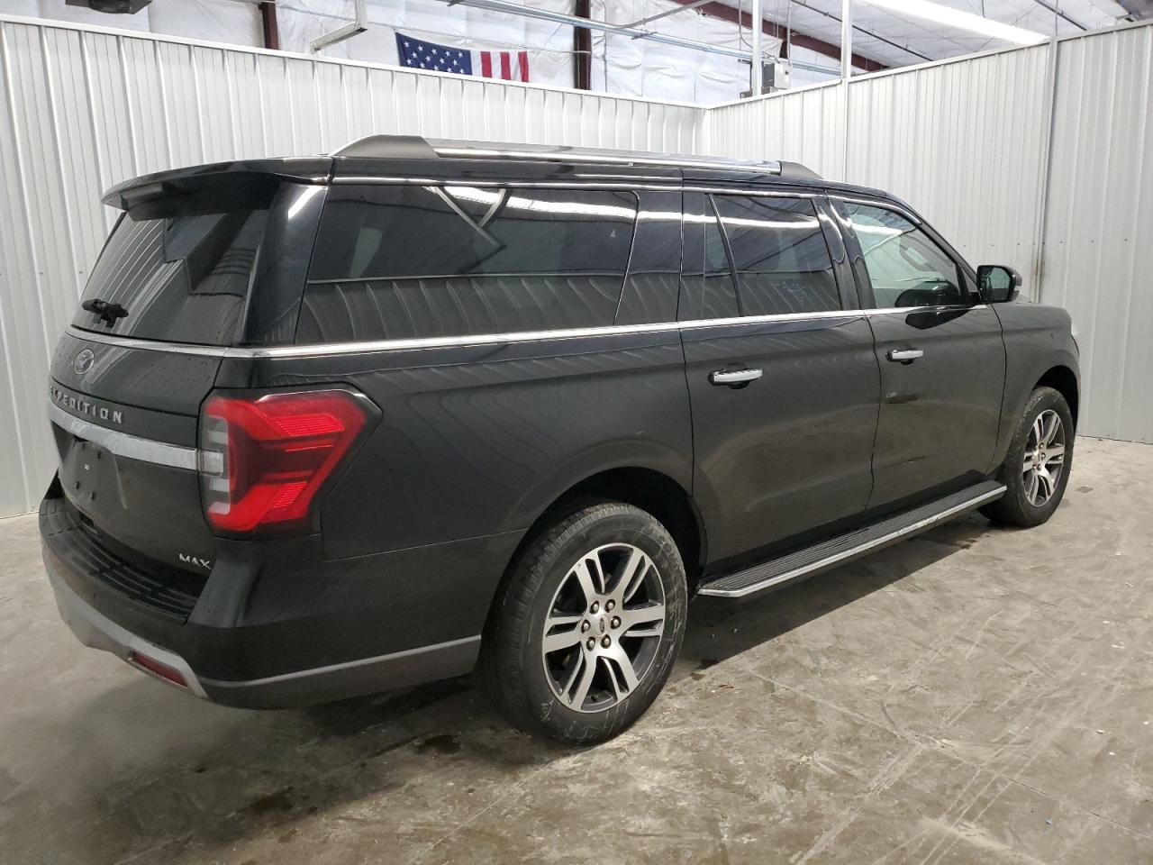 2022 Ford Expedition VIN 1FMJK2AT9NEA29229 Copart auction photo, all over damage thumbnail 3