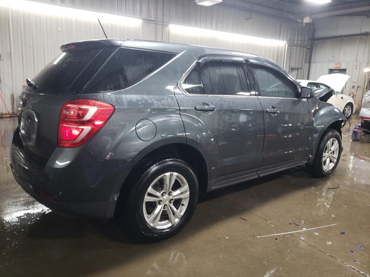 2017 Chevrolet Equinox VIN 2GNALBEK8H1573348 Copart auction photo, front end / side damage thumbnail 3