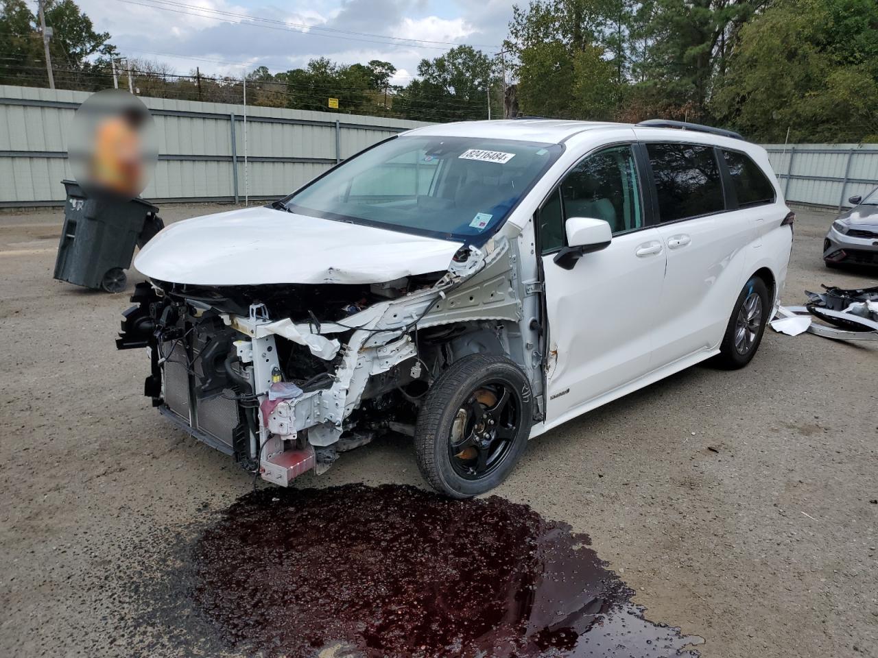 2021 Toyota Sienna VIN 5TDKRKEC5MS030689