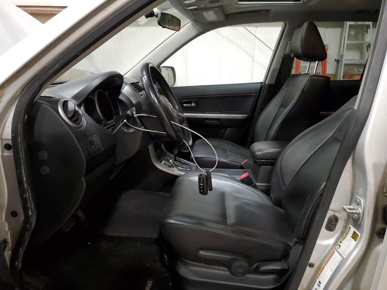 2011 Suzuki Grand Vitara VIN JS3TD0D74B4101192 Copart auction photo, undercarriage / mechanical damage thumbnail 7