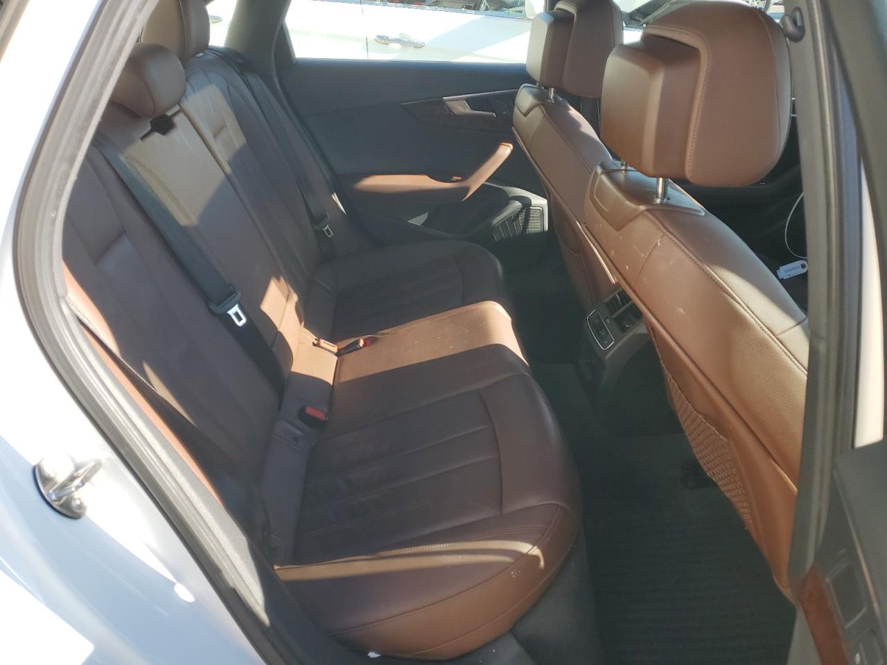 2017 Audi A4 VIN WAUENAF40HN016377 Copart auction photo, front end damage thumbnail 10