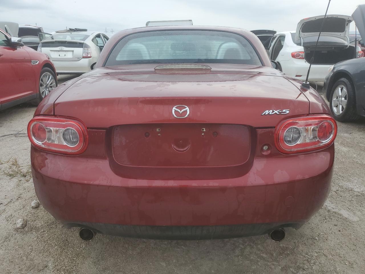 2010 Mazda MX-5 VIN JM1NC2FF5A0210499 Copart auction photo, water/flood damage thumbnail 6