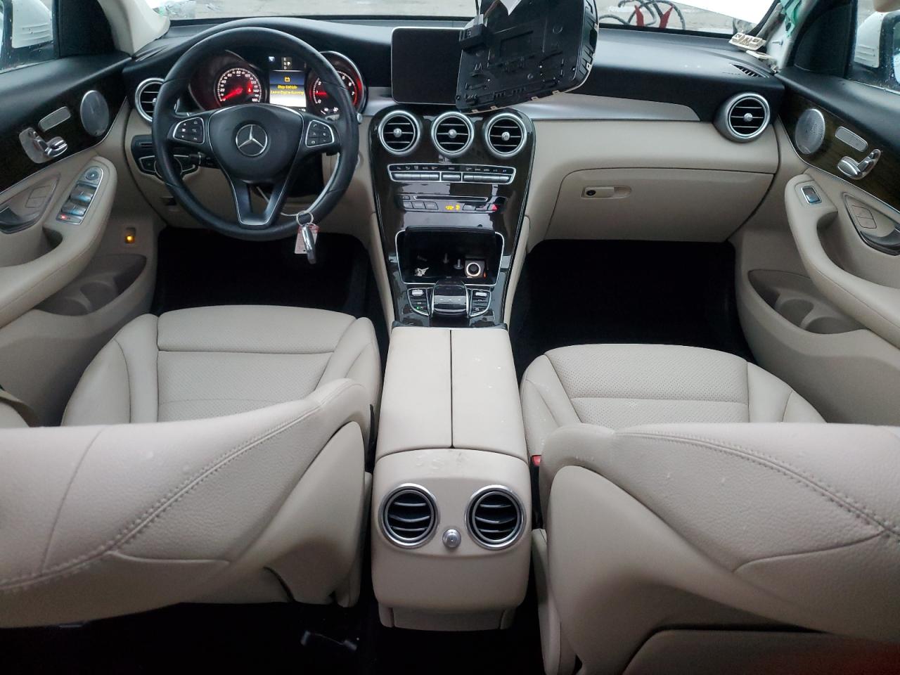 2017 Mercedes-Benz GLC VIN WDC0G4JB5HF176726 Copart auction photo, top/roof damage thumbnail 8