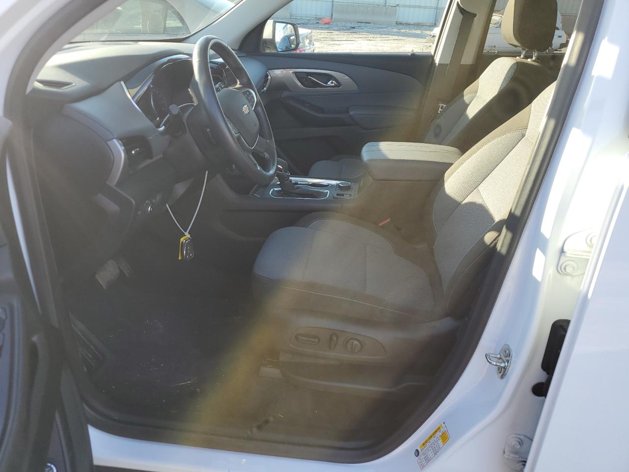 2021 Chevrolet Traverse VIN 1GNERGKWXMJ251833 Copart auction photo, rear end damage thumbnail 7