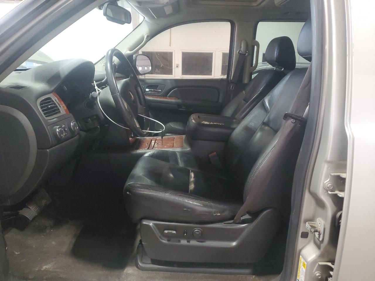 2009 Chevrolet Avalanche VIN 3GNFK32059G175945 Copart auction photo, minor dent/scratches damage thumbnail 7