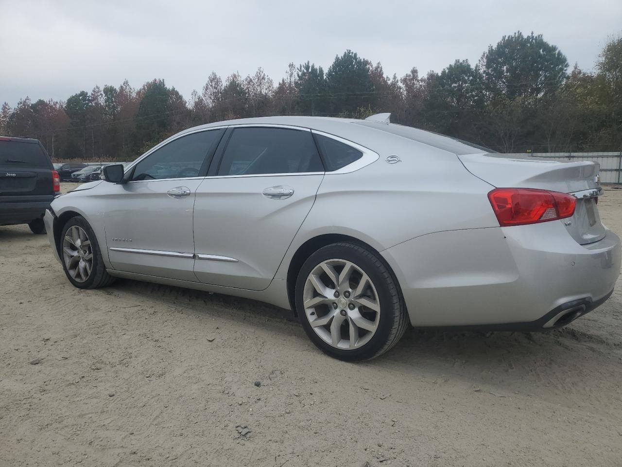2015 Chevrolet Impala VIN 1G1165S35FU123150 Copart auction photo, front end damage thumbnail 2