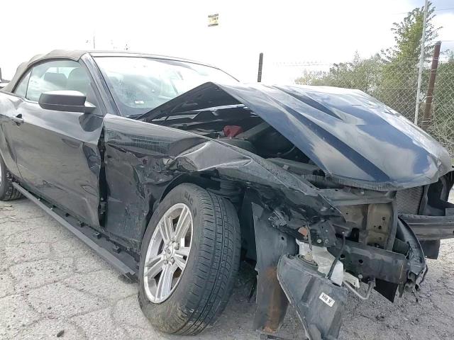 2012 Ford Mustang VIN 1ZVBP8EM4C5201760 Copart auction photo, front end / minor dent/scratches damage thumbnail 10