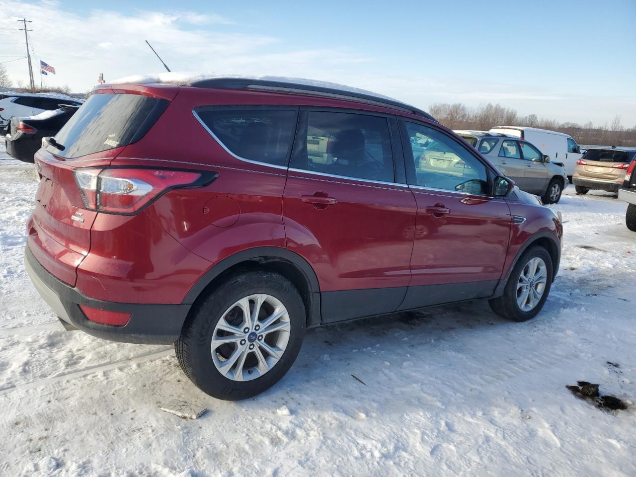2017 Ford Escape VIN 1FMCU9GD0HUD22670 Copart auction photo, side / rear end damage thumbnail 3