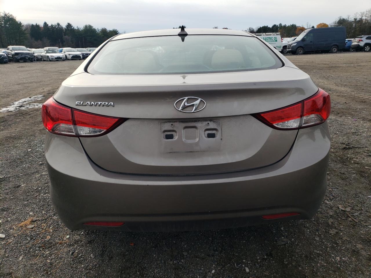 2013 Hyundai Elantra VIN 5NPDH4AE4DH446687 Copart auction photo, front end / minor dent/scratches damage thumbnail 6
