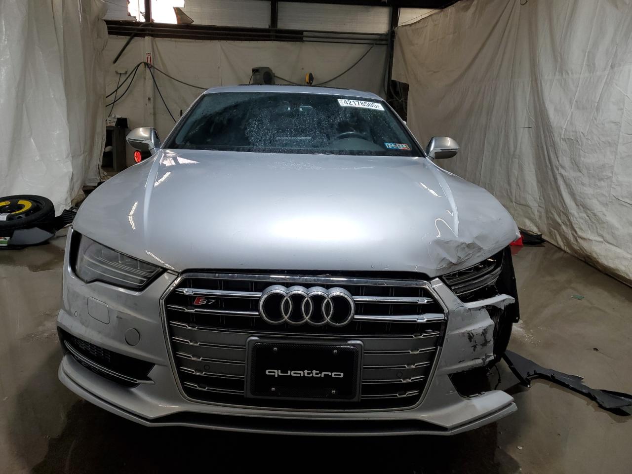 2017 Audi S7 VIN WAUWFAFC1HN026473 Copart auction photo, front end / side damage thumbnail 5