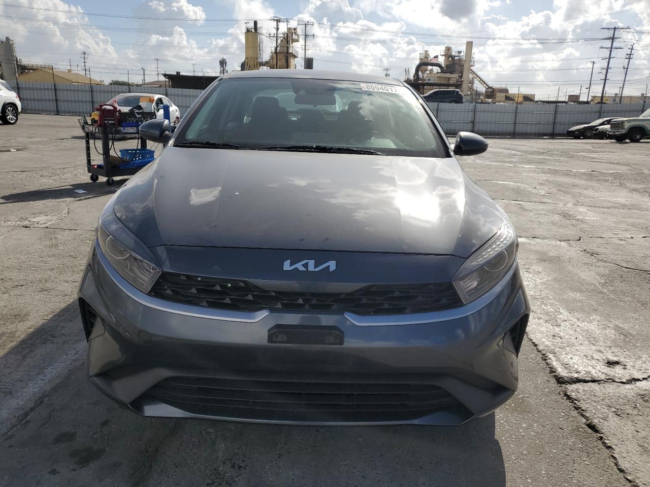2023 KIA Forte VIN 3KPF24AD1PE544683 Copart auction photo, front end / side damage thumbnail 5