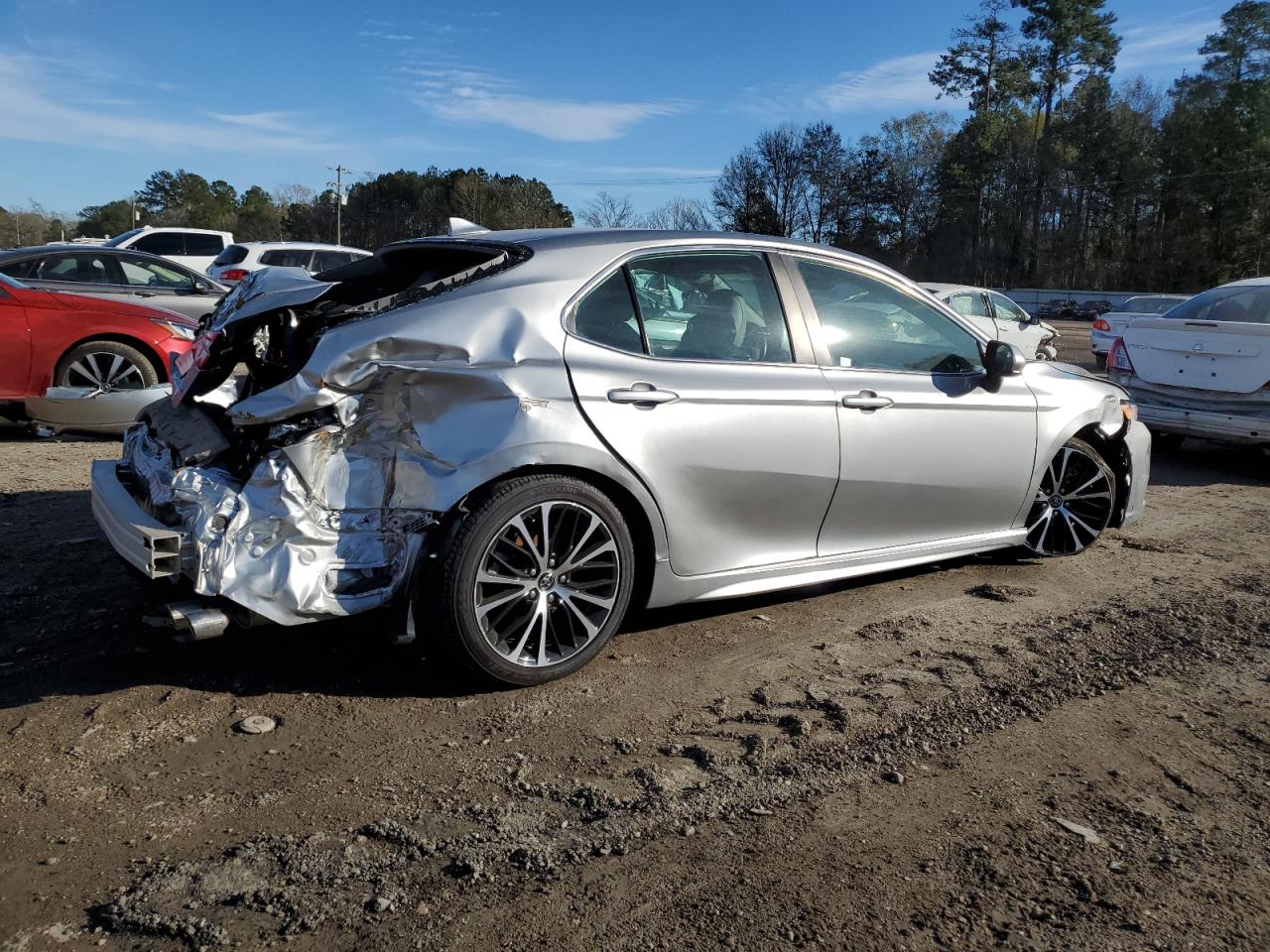 2020 Toyota Camry VIN 4T1G11AK7LU922369 Copart auction photo, rear end / front end damage thumbnail 3