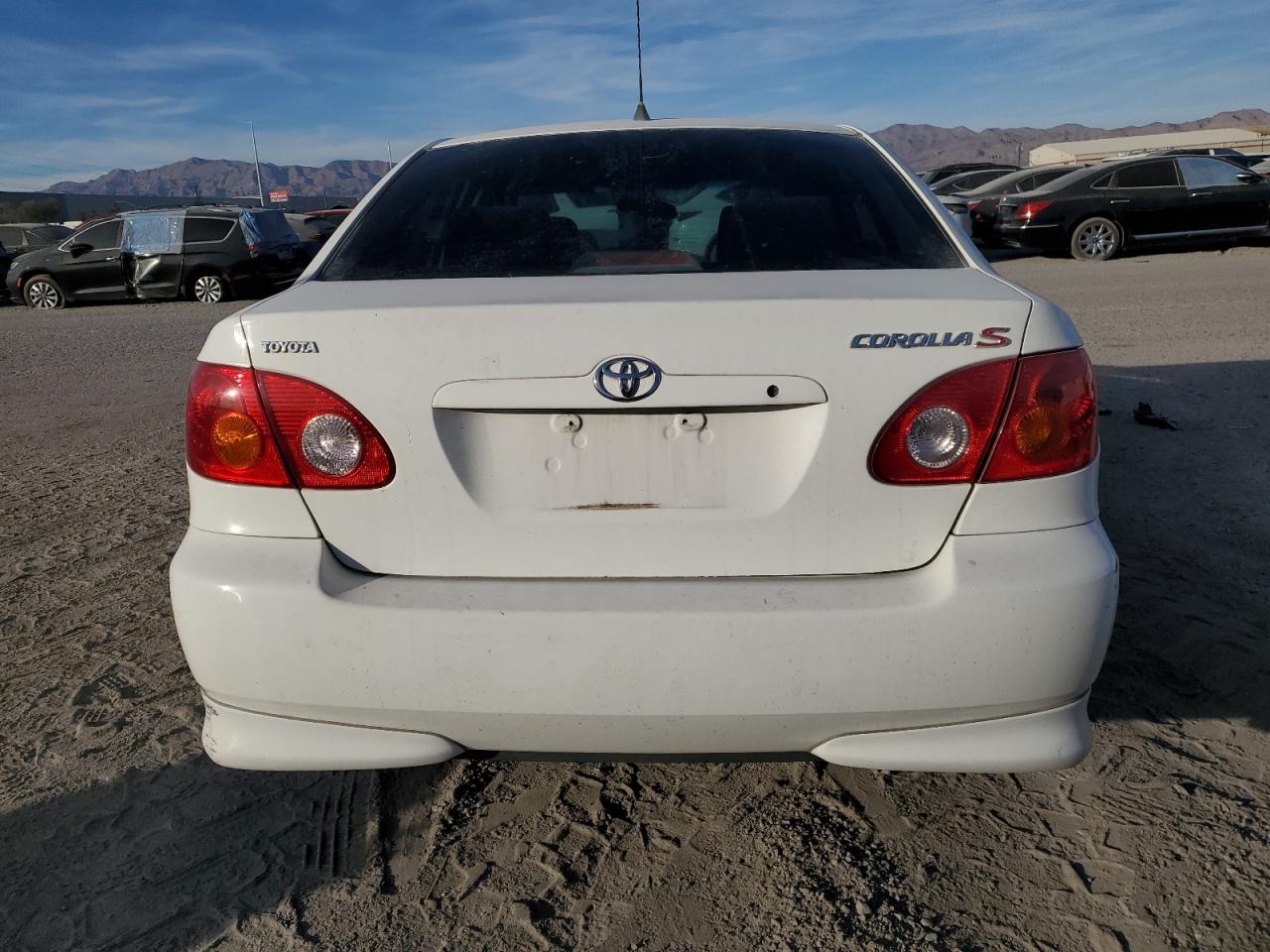 2003 Toyota Corolla VIN 1NXBR32E23Z135885 Copart auction photo, front end / side damage thumbnail 6