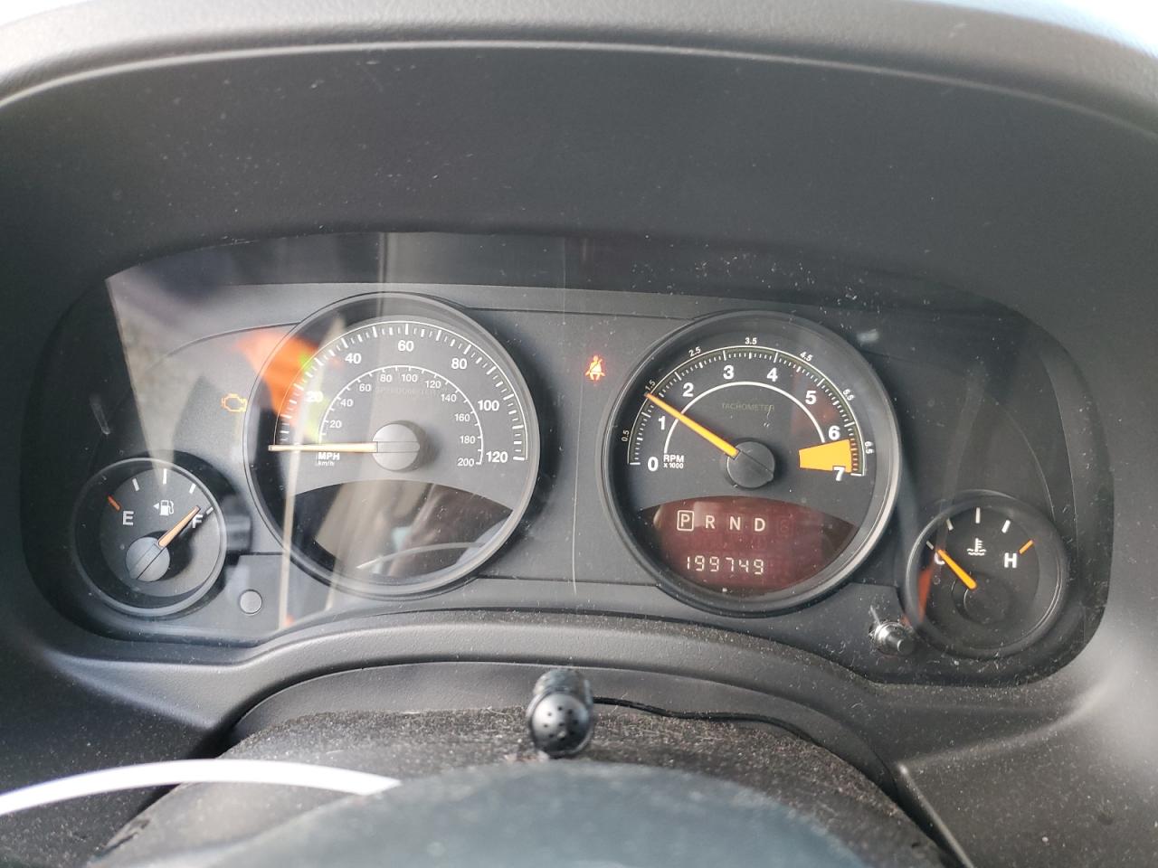 2016 Jeep Liberty (Patriot) VIN 1C4NJRBBXGD586912 Copart auction photo, front end damage thumbnail 9